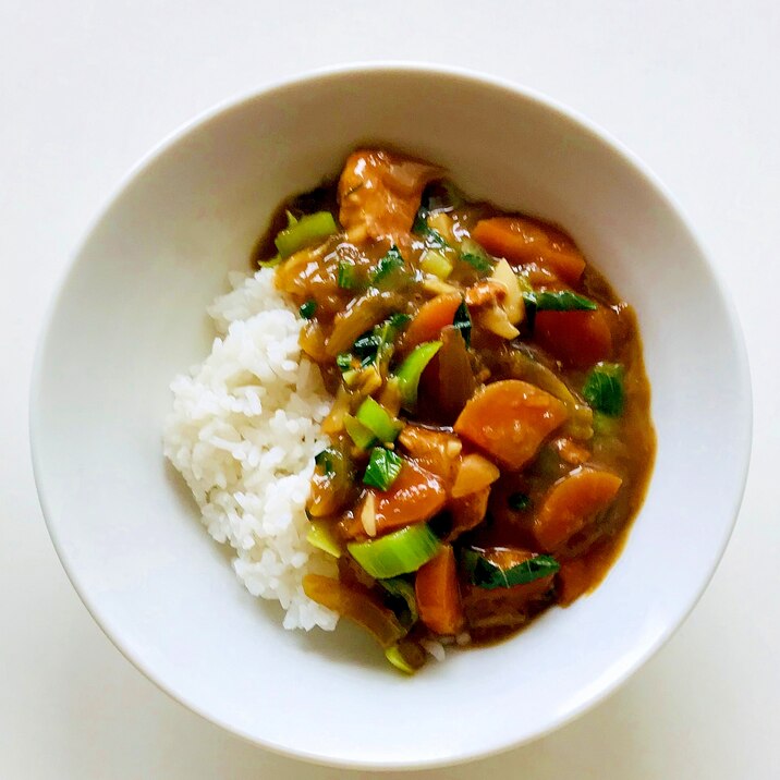 サバの水煮缶と野菜の簡単カレー